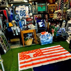 Texas Style 3’x5’ Univ of Texas UT longhorn house flag with 2 brass grommets.